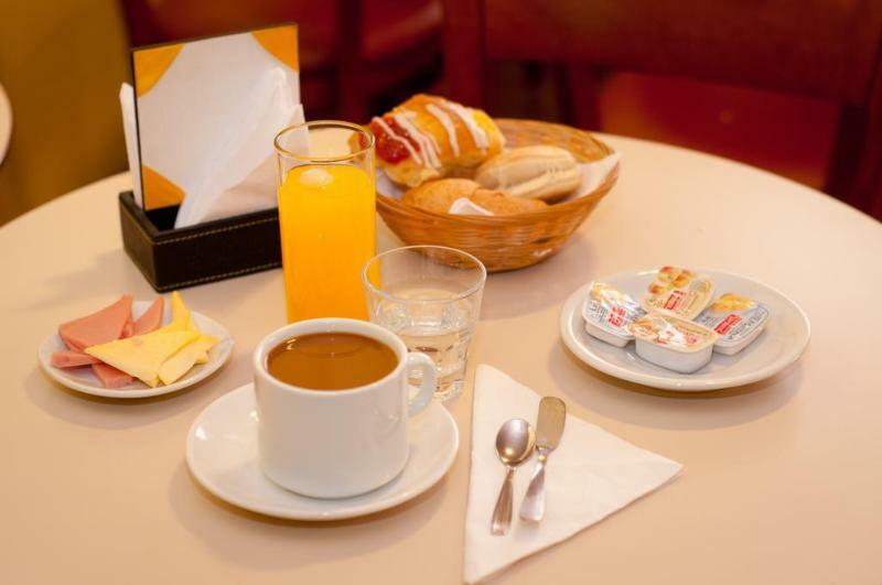 Savannah Cordoba Hotel Екстериор снимка